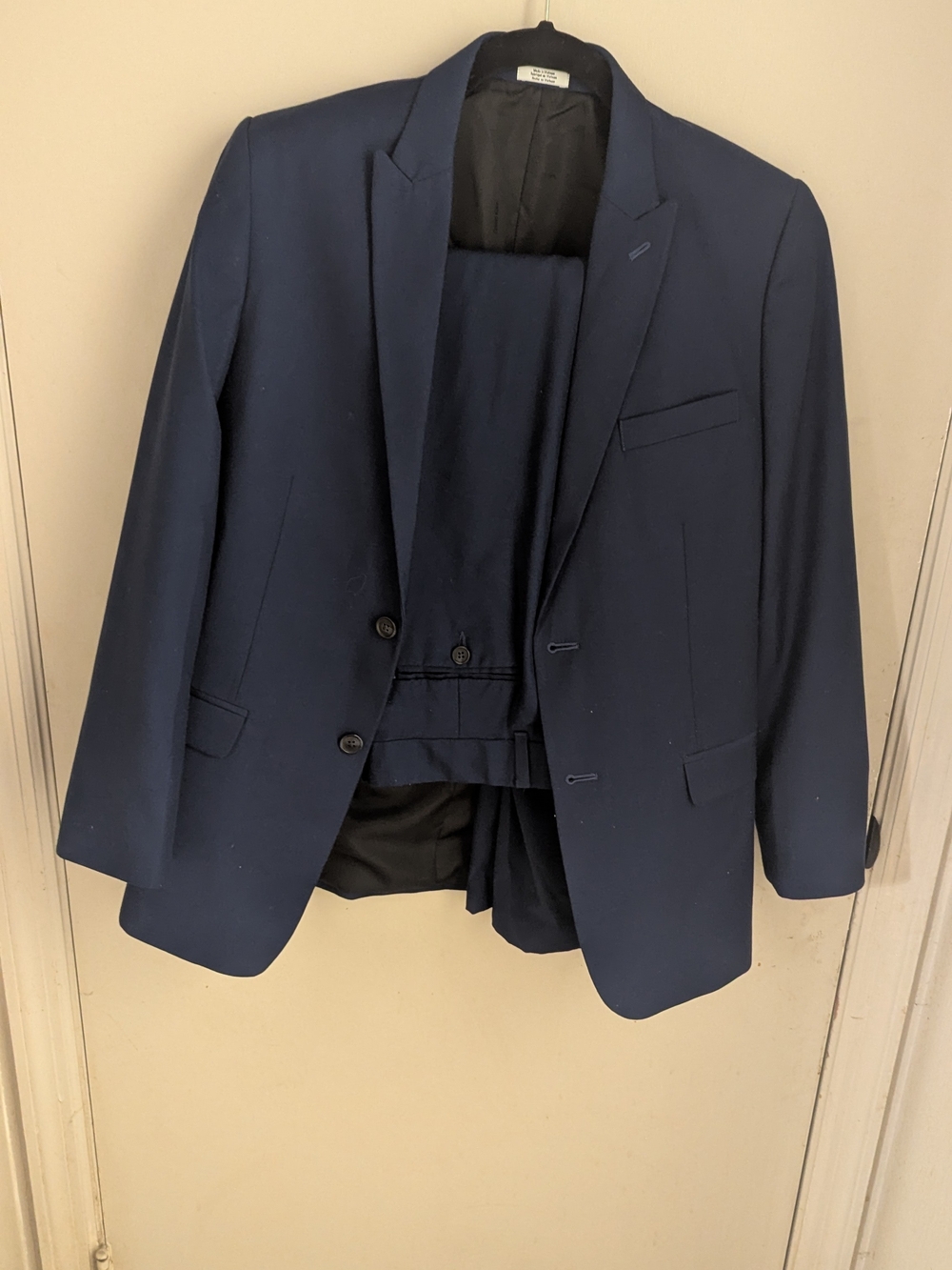 Calvin Klein Boy's Navy Blue Two-Piece Suit Separates (Sizes: P:20, J: 18)